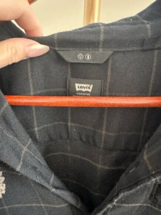 Levi’s Commuter Plaid Button-Down Shirt – Men’s Medium (Black/Brown) - Picture 5 of 5